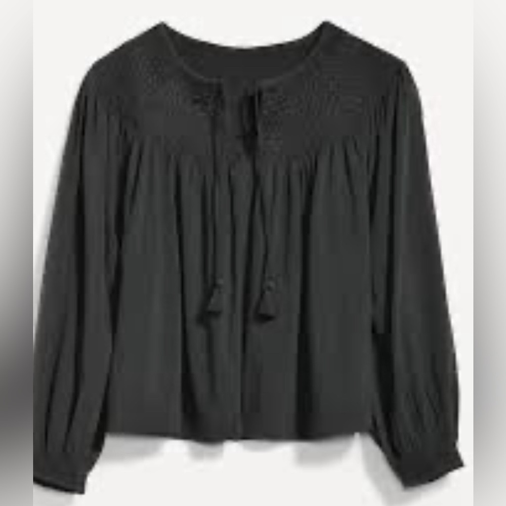 Old Navy Embroidered Blouse Long Sleeve Tunic Round Hem Top Gray‎ Plus Sz Small
